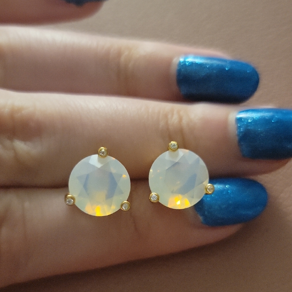 Elegant Gold and White Stud Earrings